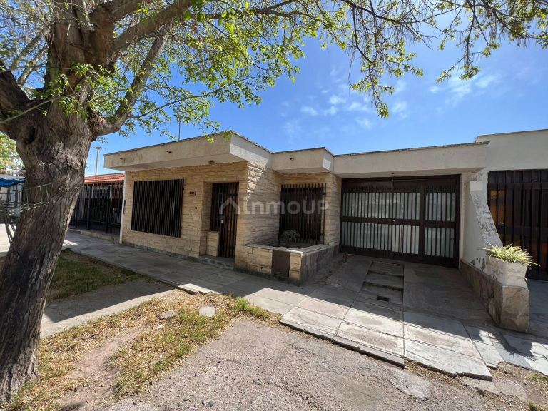 Casa en Venta en Godoy Cruz, Mendoza
