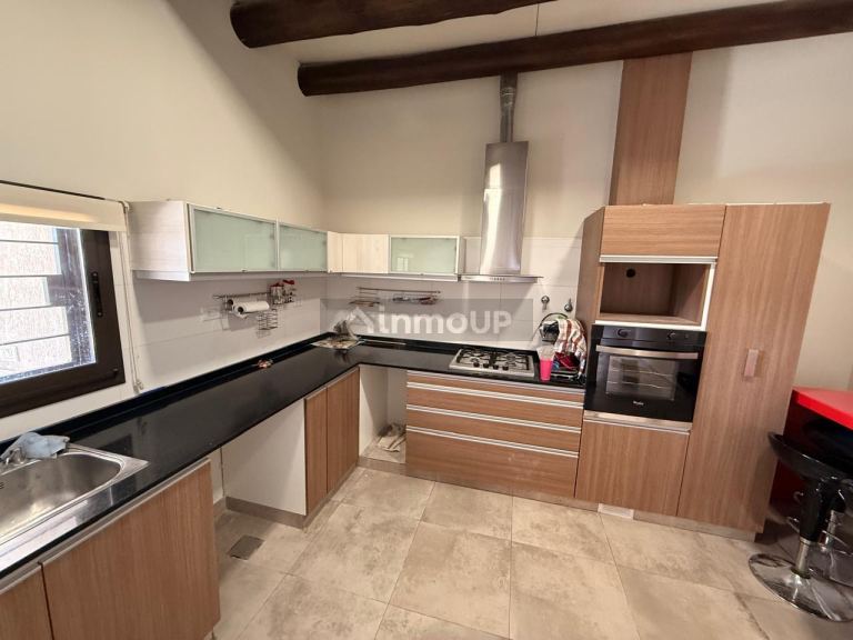 Casa en Alquiler en Maipu, Mendoza