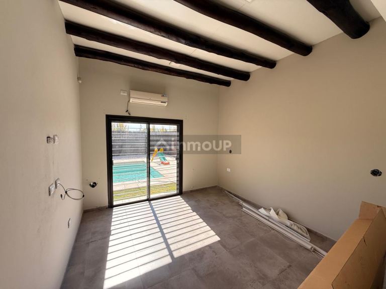 Casa en Alquiler en Maipu, Mendoza