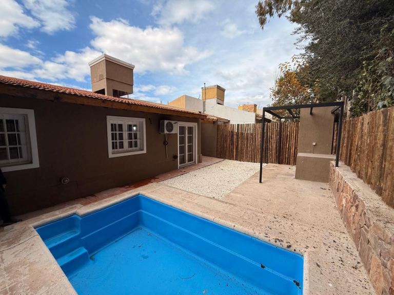 Casa en Alquiler en Lujan de Cuyo, Mendoza