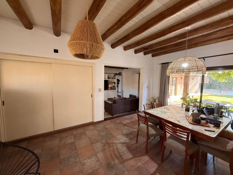 Casa en Venta en Guaymallen, Mendoza