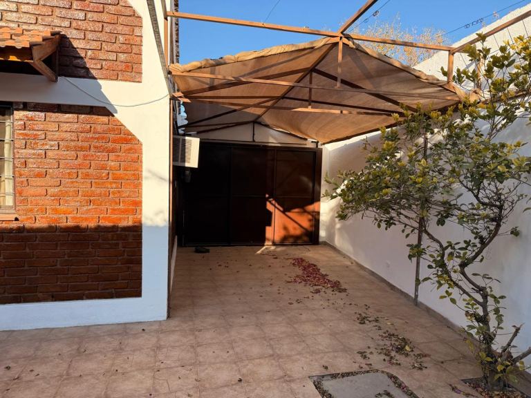 Casa en Venta en Guaymallen, Mendoza