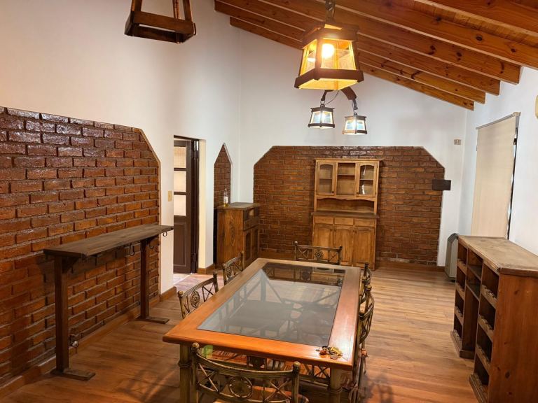 Casa en Venta en Guaymallen, Mendoza