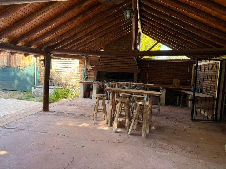 Casa Quinta en Venta en Maipu, Mendoza
