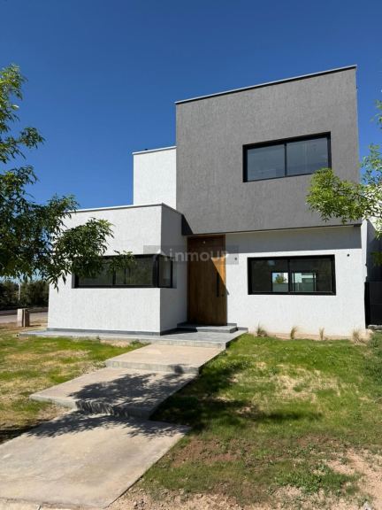 Casa en Venta en Maipu, Mendoza
