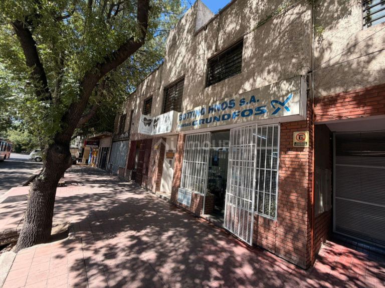 Oficina en Alquiler en Capital, Mendoza