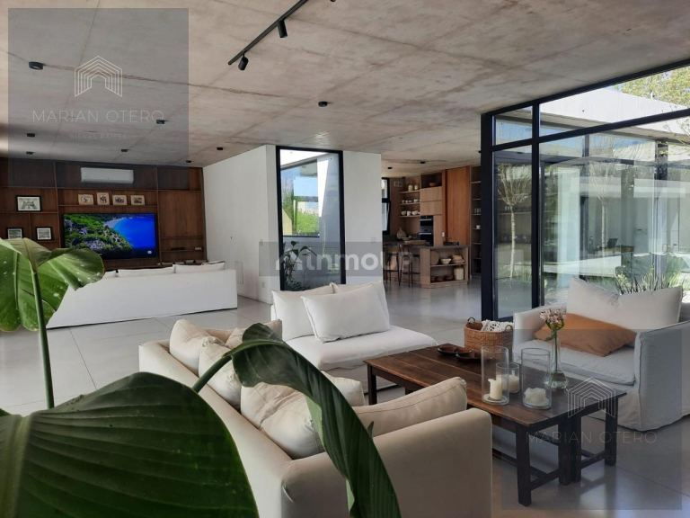 Casa en Venta en Pilar, G.B.A. Zona Norte