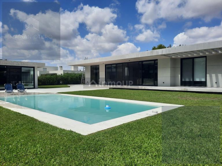 Casa en Venta en Pilar, G.B.A. Zona Norte