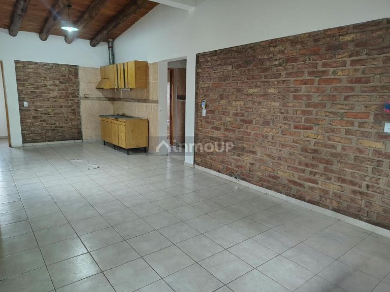Casa en Alquiler en Lujan de Cuyo, Mendoza - $ 950.000 | Inmoup - 4