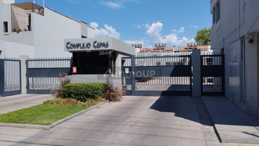 Cochera en Venta en Guaymallen, Mendoza