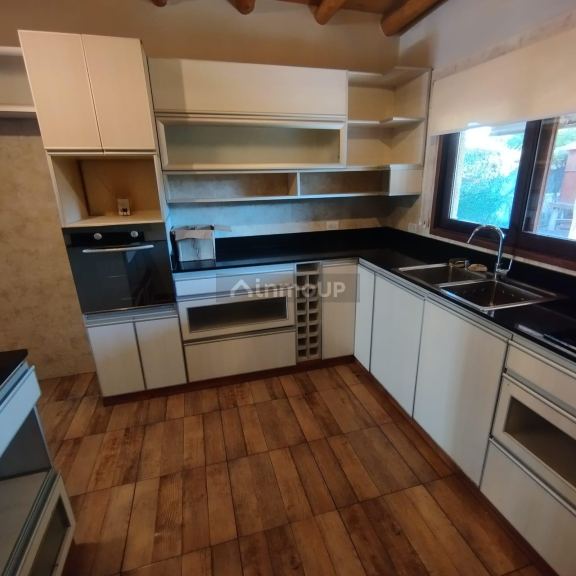 Casa en Alquiler en Lujan de Cuyo, Mendoza