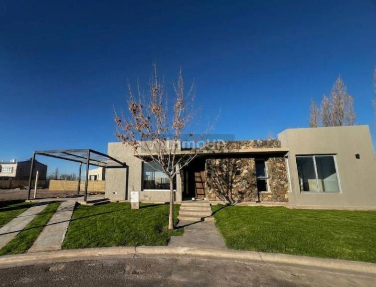 Casa en Alquiler en Lujan de Cuyo, Mendoza