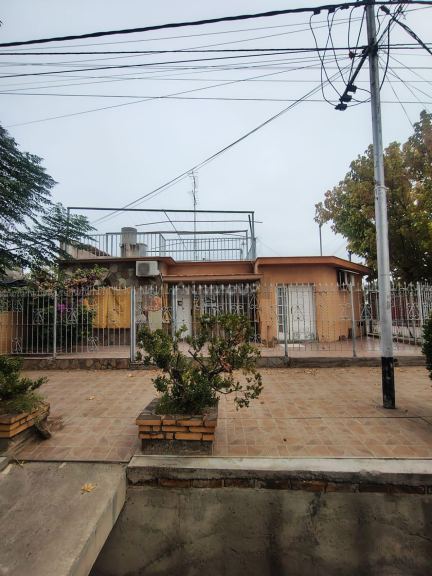 Casa en Venta en San Martin, Mendoza