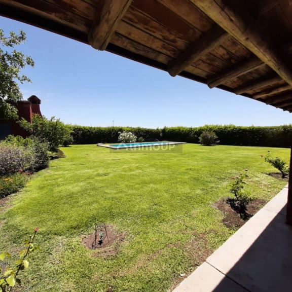 Casa en Venta en San Carlos, Mendoza