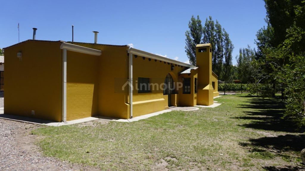 Chalet en Venta en Tunuyan, Mendoza