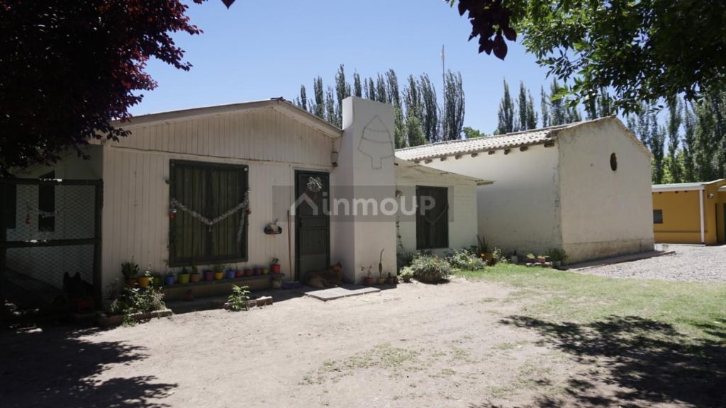 Chalet en Venta en Tunuyan, Mendoza