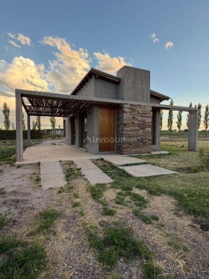 Casa en Venta en San Carlos, Mendoza