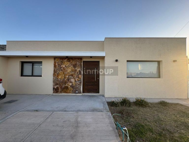 Casa en Venta en Tunuyan, Mendoza