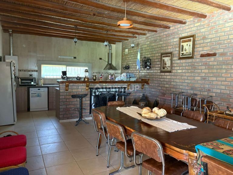 Casa en Venta en Albardon, San Juan