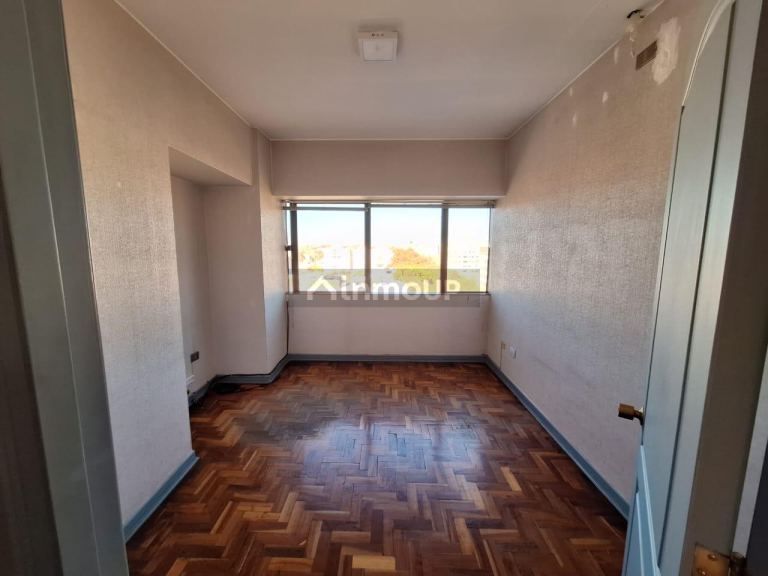 Oficina en Venta en Capital, Mendoza