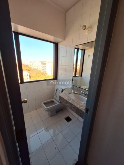 Oficina en Alquiler en Capital, Mendoza - USD 1.000 | Inmoup - 9