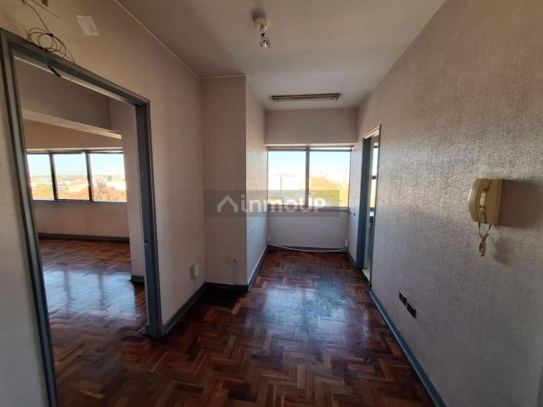 Oficina en Alquiler en Capital, Mendoza - USD 1.000 | Inmoup - 12