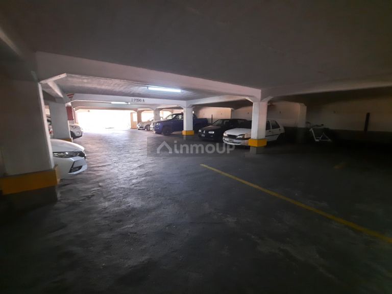 Cochera en Alquiler en Capital, Mendoza