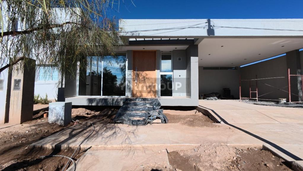Casa en Venta en Maipu, Mendoza