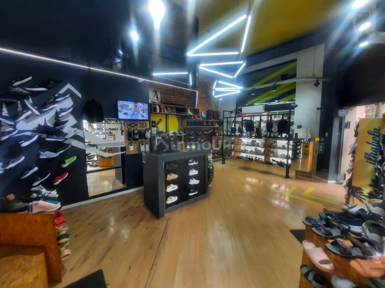 Local Comercial en Venta en Capital, Mendoza