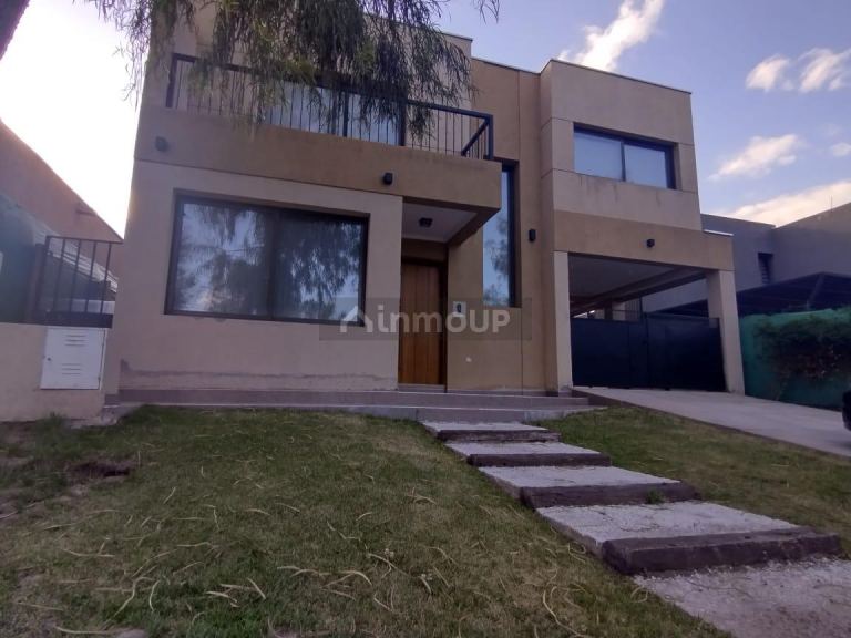 Casa en Alquiler en Lujan de Cuyo, Mendoza