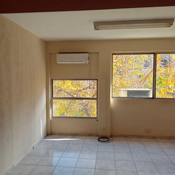 Oficina en Alquiler en Capital, Mendoza