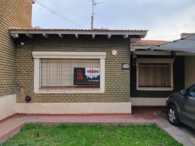 calle necochea y cabildo abierto