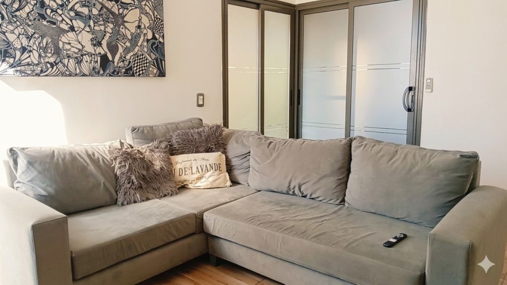 Casa Venta B° La Bastilla - Construcción Eficiente y Gran Quincho de 40m²