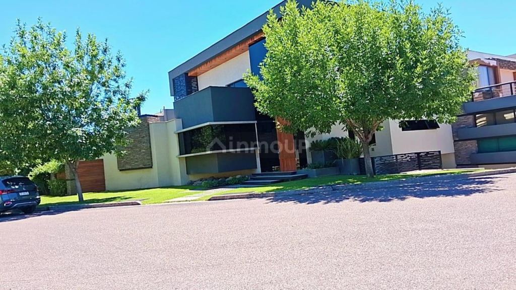 Casa en Venta en Guaymallen, Mendoza