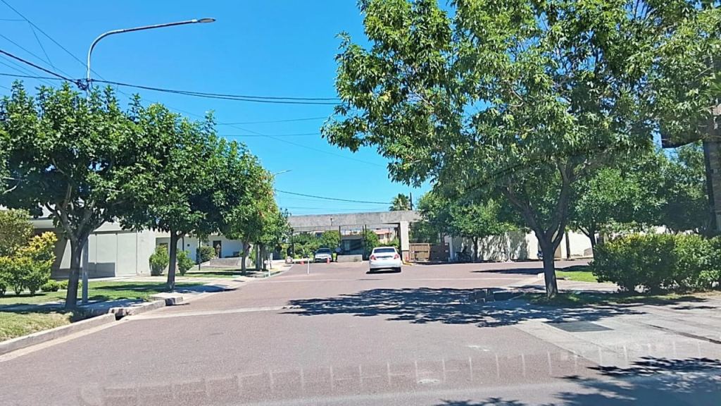 Barrio Privado La Bajada, Mendoza: Lote Más Kit Proyecto y Materiales Aprobado con Sistema NewPaneLl