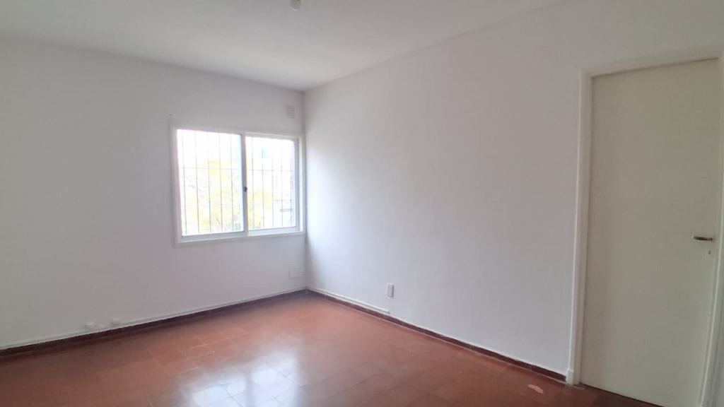 Barrio CEC, Calle Canota 2665