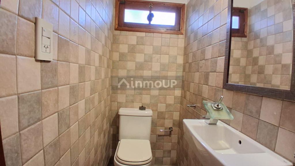 Casa en Venta en Godoy Cruz, Mendoza - USD 115.000 | Inmoup - 12