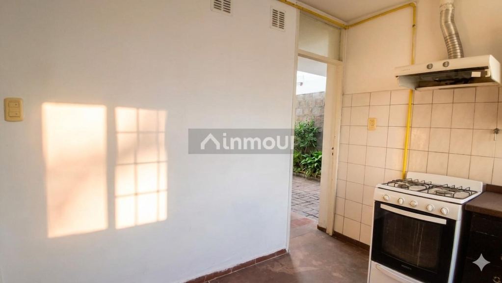 Casa en Venta en Godoy Cruz, Mendoza - USD 70.000 | Inmoup - 6