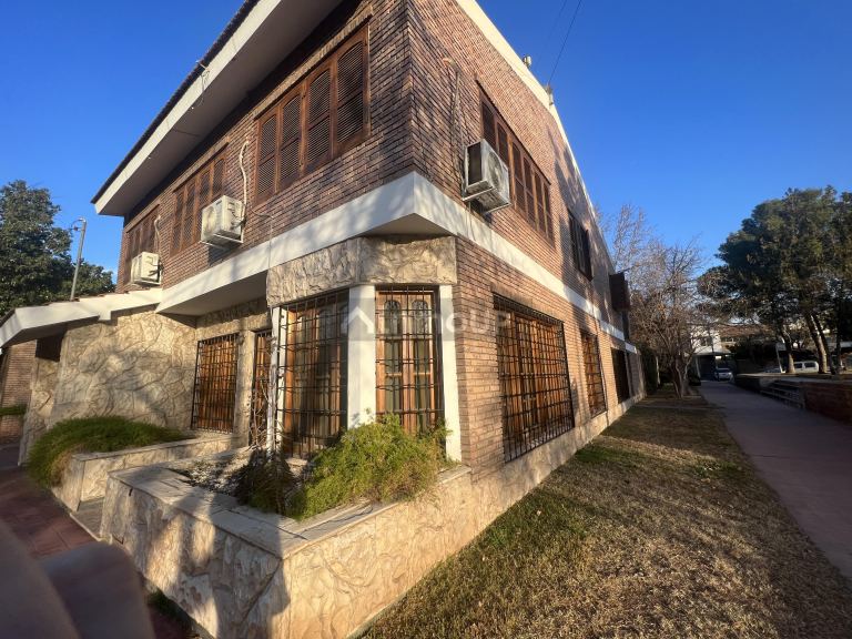 Casa en Venta en Godoy Cruz, Mendoza