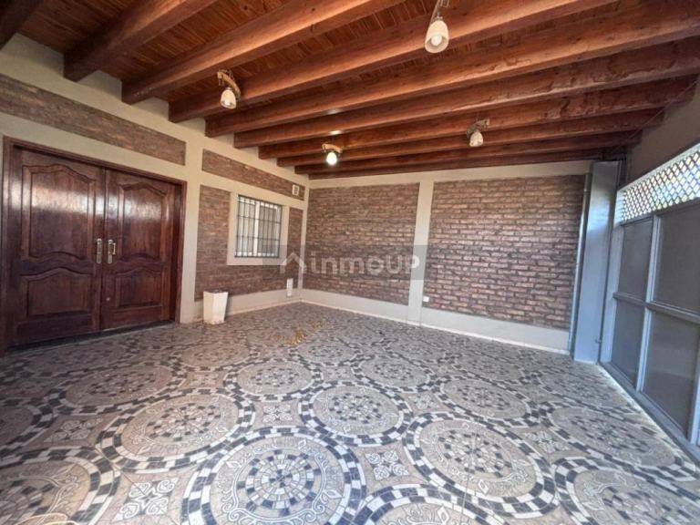 Casa en Alquiler en Capital, San Juan
