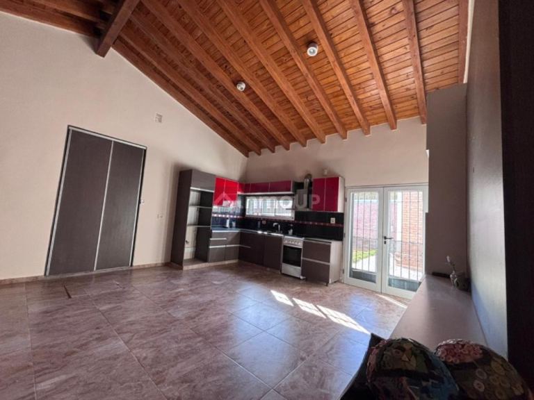 Casa en Alquiler en Capital, San Juan