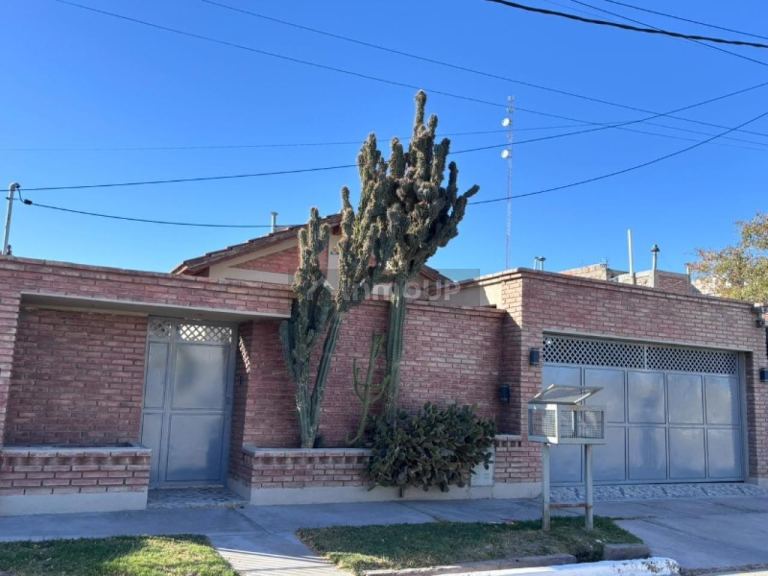 Casa en Venta en Santa Lucia, San Juan