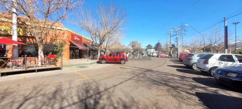 Local Comercial en Alquiler en Godoy Cruz, Mendoza