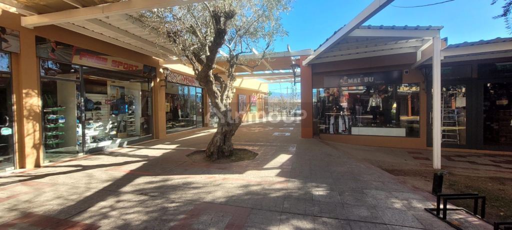Local Comercial en Alquiler en Godoy Cruz, Mendoza - $ 850.000 | Inmoup - 7