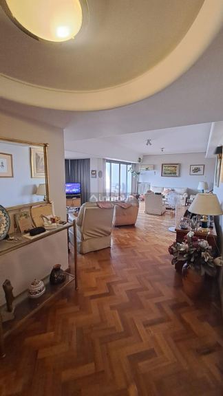 Departamento en Venta en Capital, Mendoza