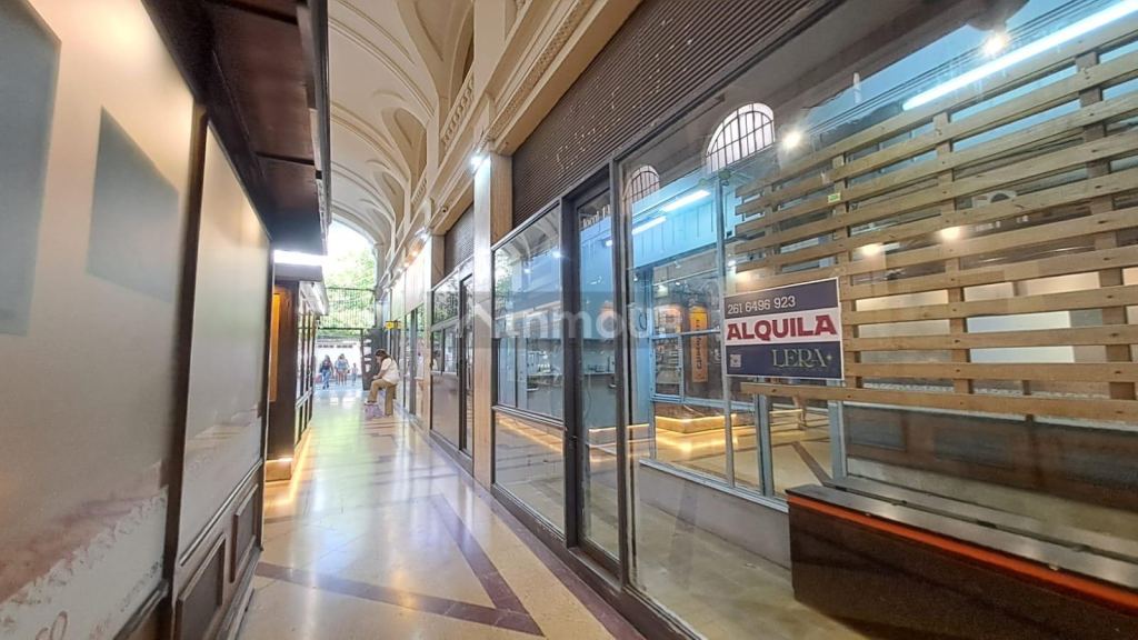 Local Comercial en Alquiler en Capital, Mendoza