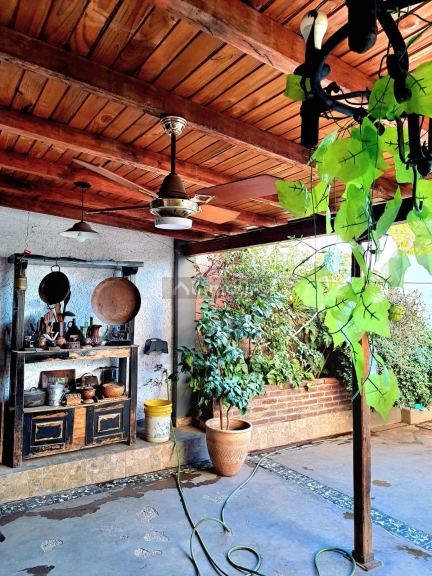 Casa en Venta en Guaymallen, Mendoza