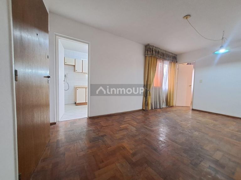Casa en Venta en Capital, Mendoza - USD 50.000 | Inmoup - 10