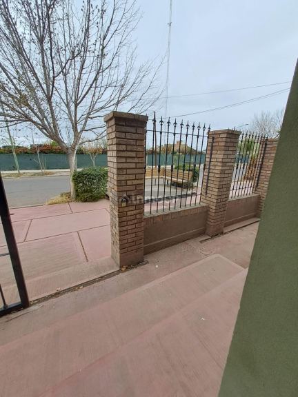 Local Comercial en Alquiler en Lujan de Cuyo, Mendoza - $ 1.000.000 | Inmoup - 14