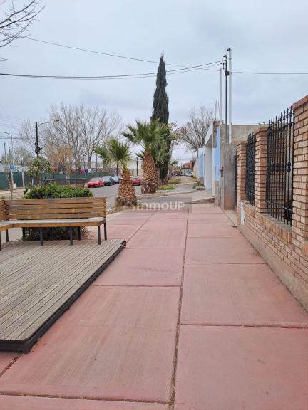 Local Comercial en Alquiler en Lujan de Cuyo, Mendoza - $ 1.000.000 | Inmoup - 11